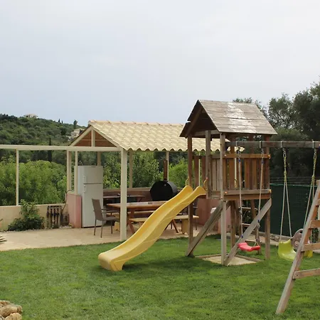 Vila A&m House & Playground
